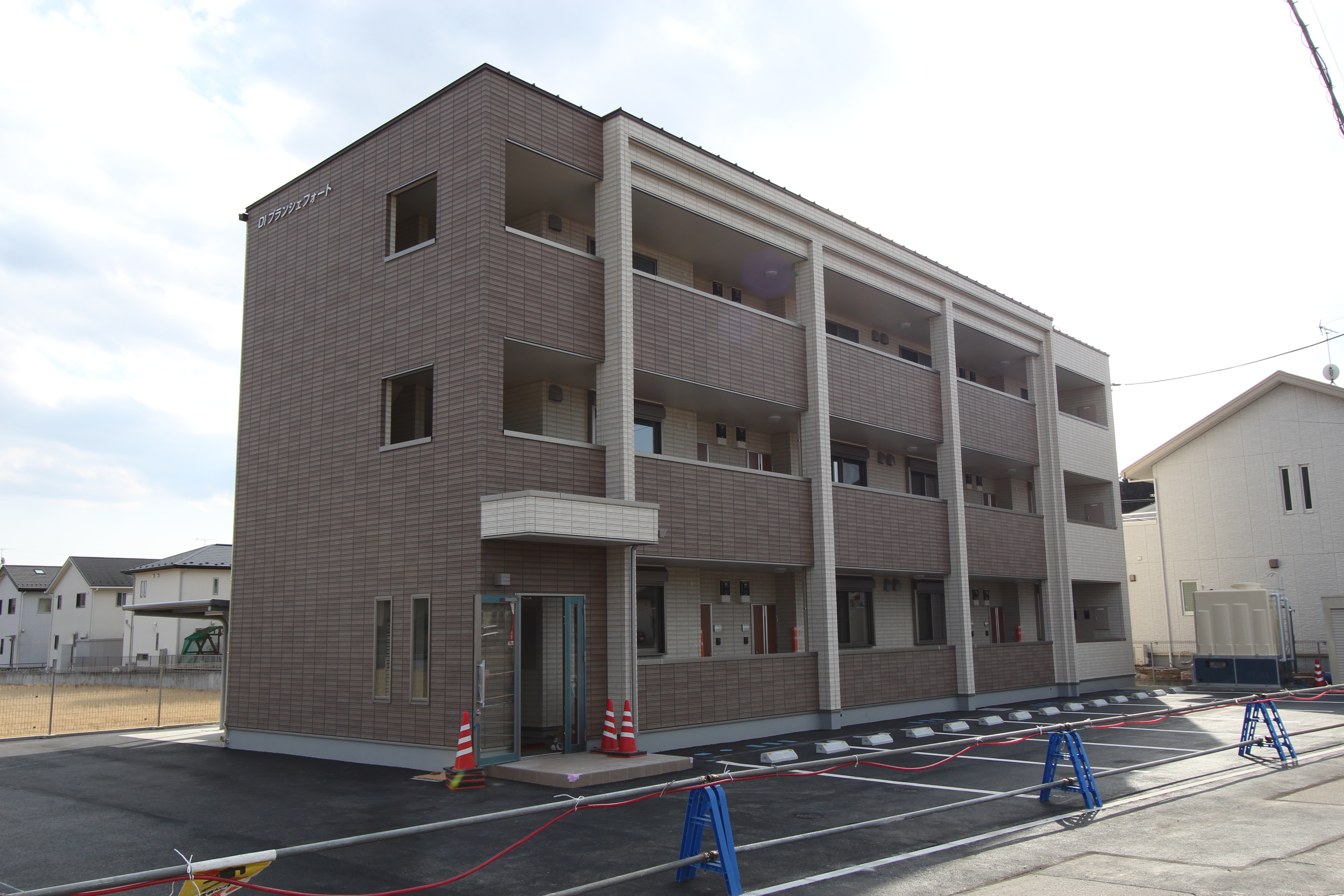 木造ローコストアパート外観