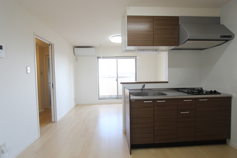 木造ローコストアパートリビング